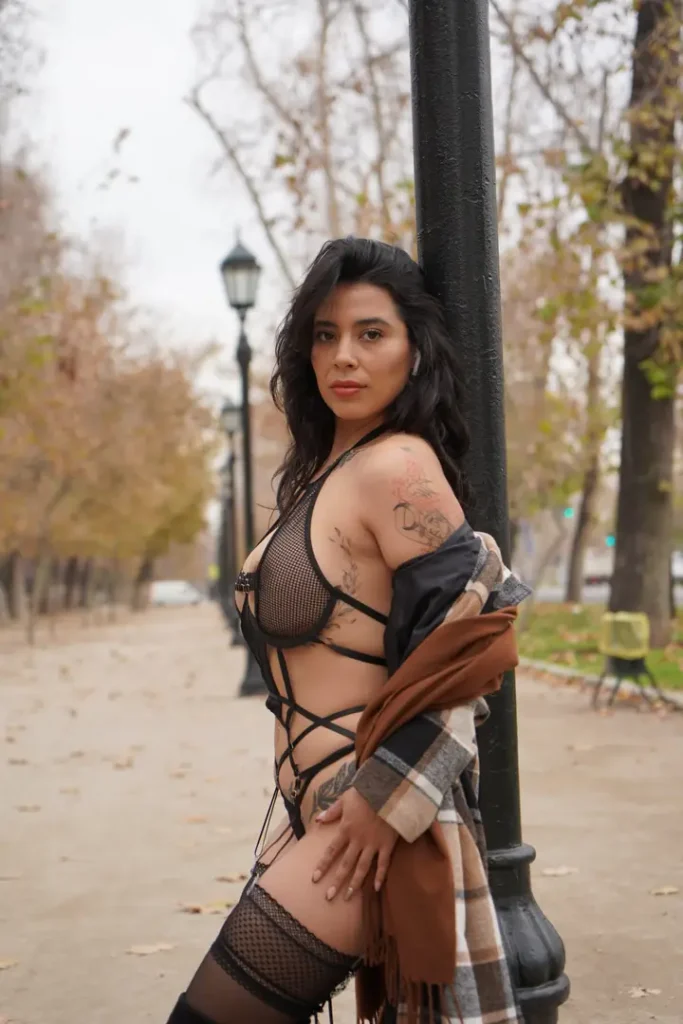 karen_brunette